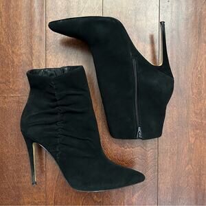 Something Navy Arianna Sexy Black Suede Stiletto Ankle Boots w/ Ruching, Size 9